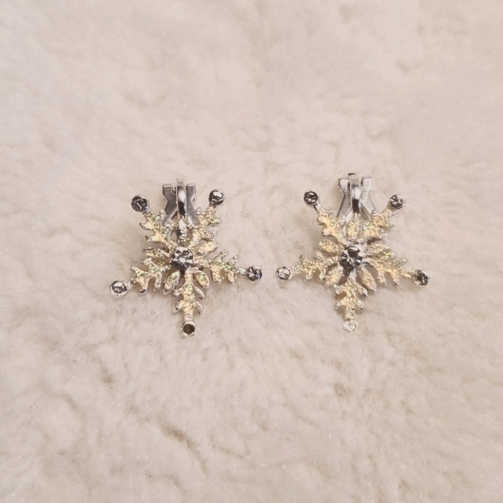 Vintage Snowflake Clip-On Earrings